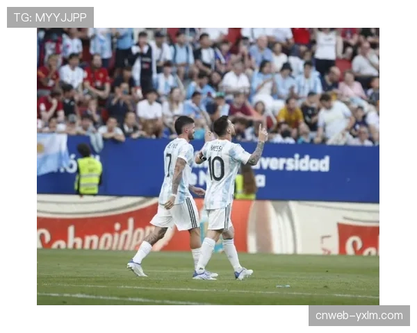 法甲马赛vs巴黎圣日耳曼爆发大规模冲突,比赛中断超十分钟